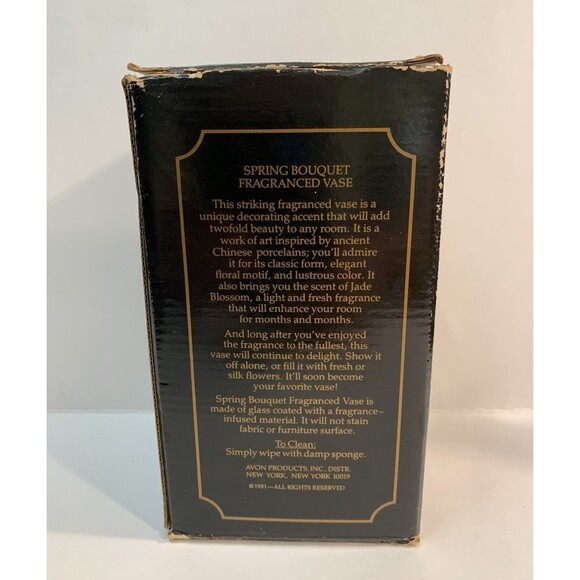 Vintage Avon Red Glass Vase Spring Bouquet Jade Blossom Fragranced - Picture 9 of 10